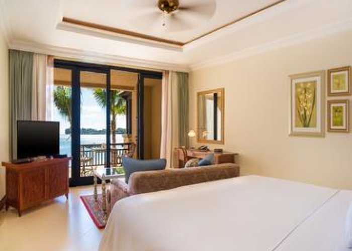 Heavenly Junior Suite - The Westin Turtle Bay Resort & Spa